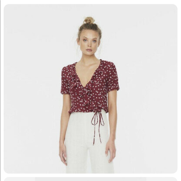 FAITHFULL THE BRAND Sz XS 2 CARAYES WRAP BLOUSE TOP IN BETINA FLORAL Revolve - Picture 3 of 12